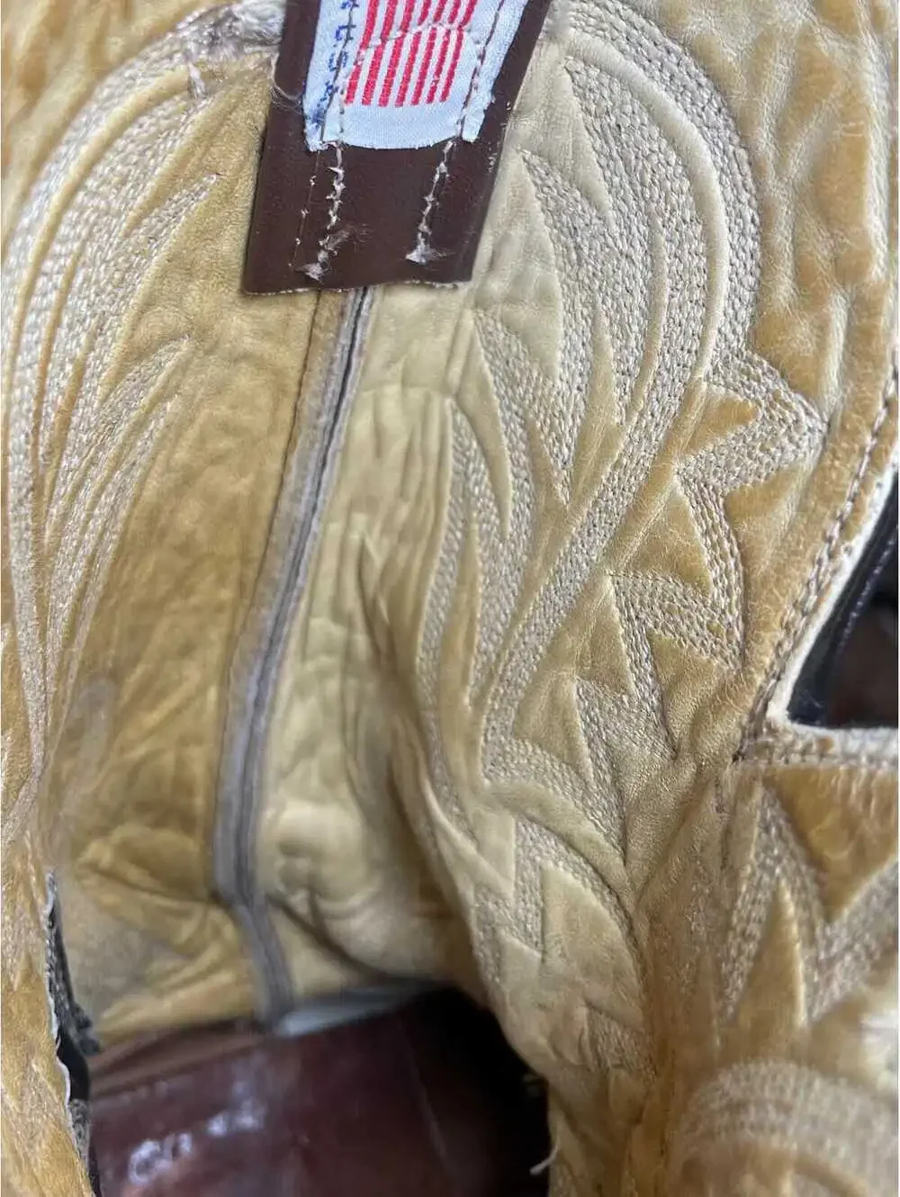 Men's Vintage Made in USA Nocona 2-tone Leather Cowboy Western Boots sz 9.5
